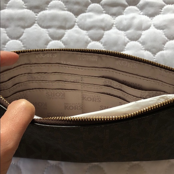 Brand new, spacious and very easy to use - Picture 5 of 7